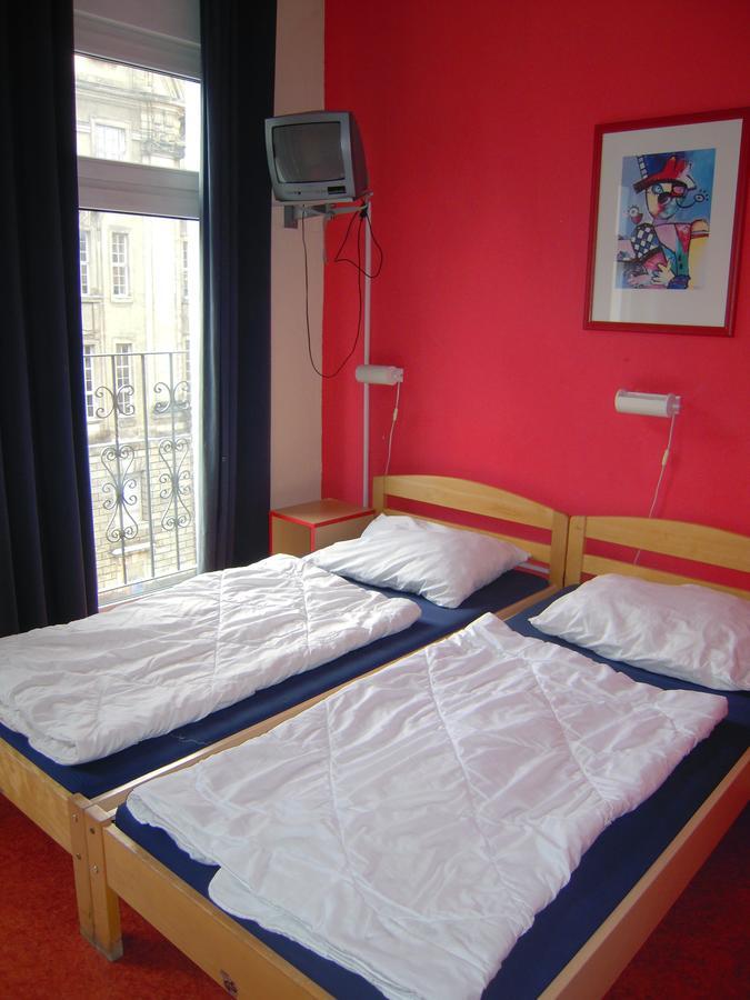 Happy Go Lucky Hotel + Hostel Schoneberg Berlin Exterior photo